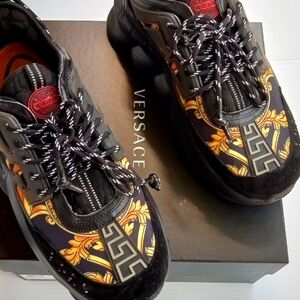 Versace Chain reaction sneakers men. Sz 11
